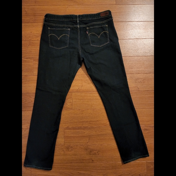 Levi's 400 Jeans - Picture 10 of 11